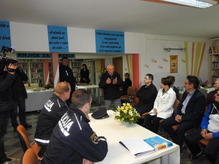 Ponovna vzpostavitev policijske pisarne v Občini Razkrižje 12